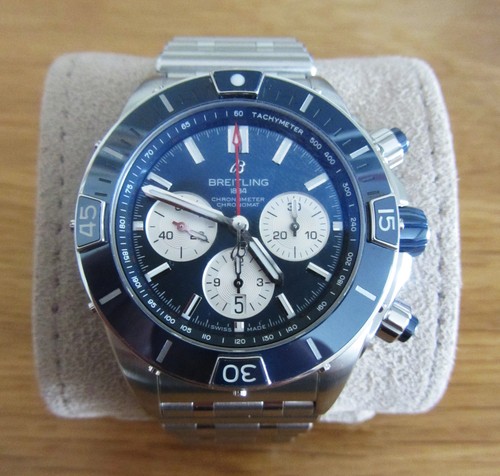 Breitling super chronomat b01 - ,