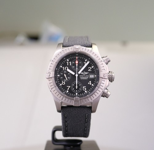 Breitling avenger chronograph - breitling,